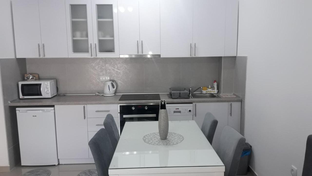 Renome Apartmani Banja Koviljaca Exterior photo